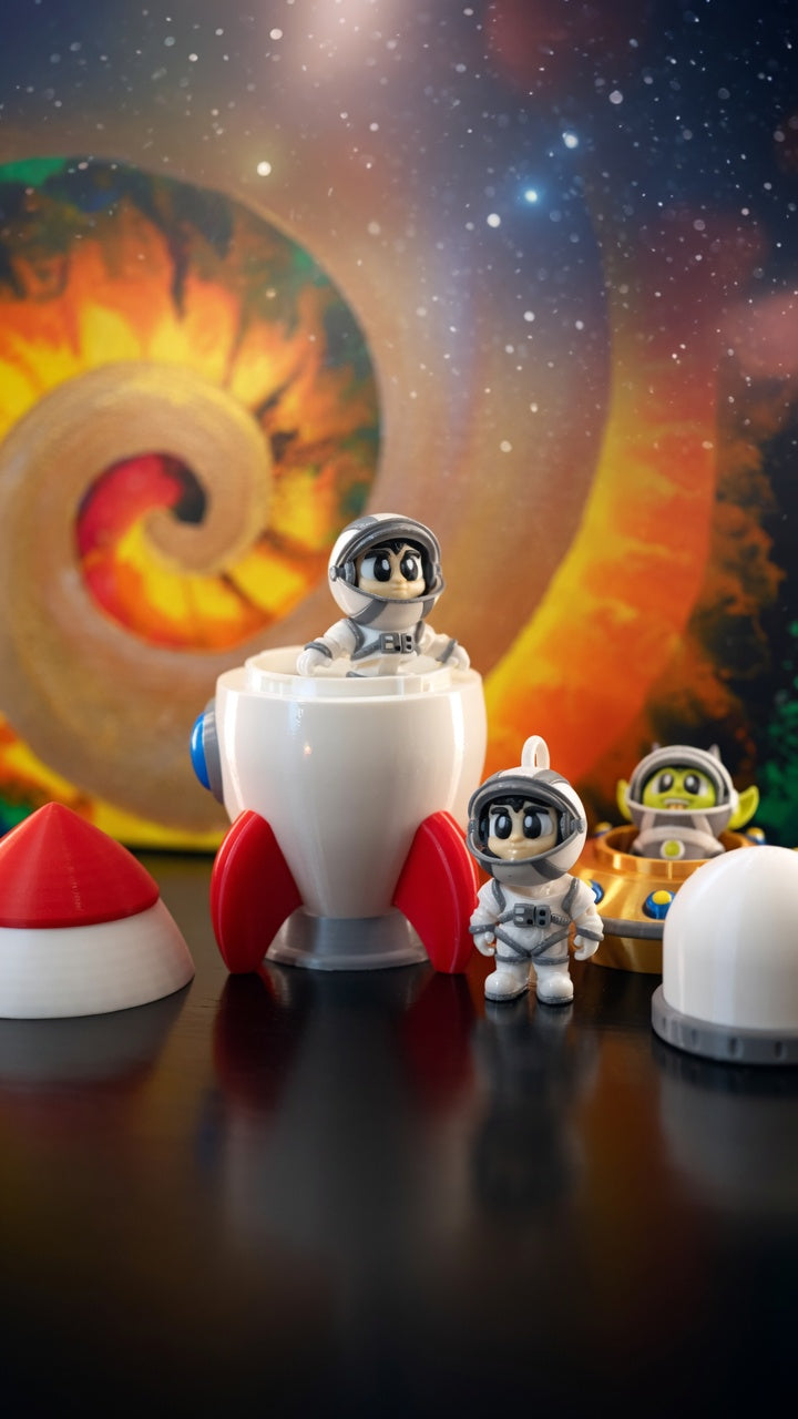 Space Adventure 3D Printed Rocket Kit with Astronauts, UFO & Aliens