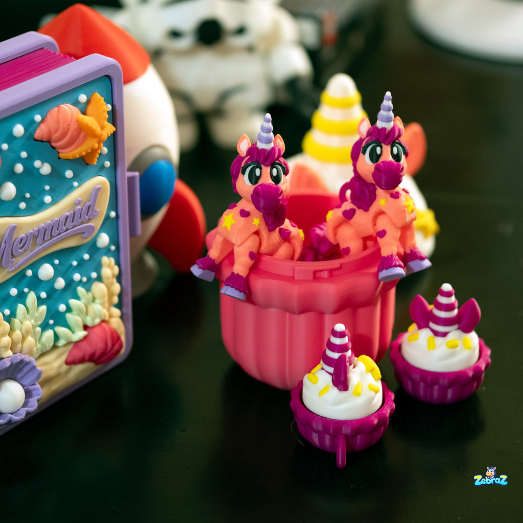 Unicorn Cupcake Surprise - 3D Printed Playset with Unicorns & Click-Click Toy