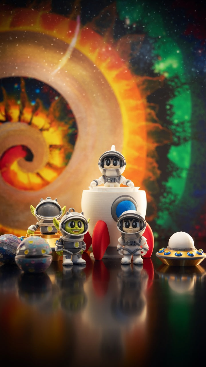 Space Adventure 3D Printed Rocket Kit with Astronauts, UFO & Aliens