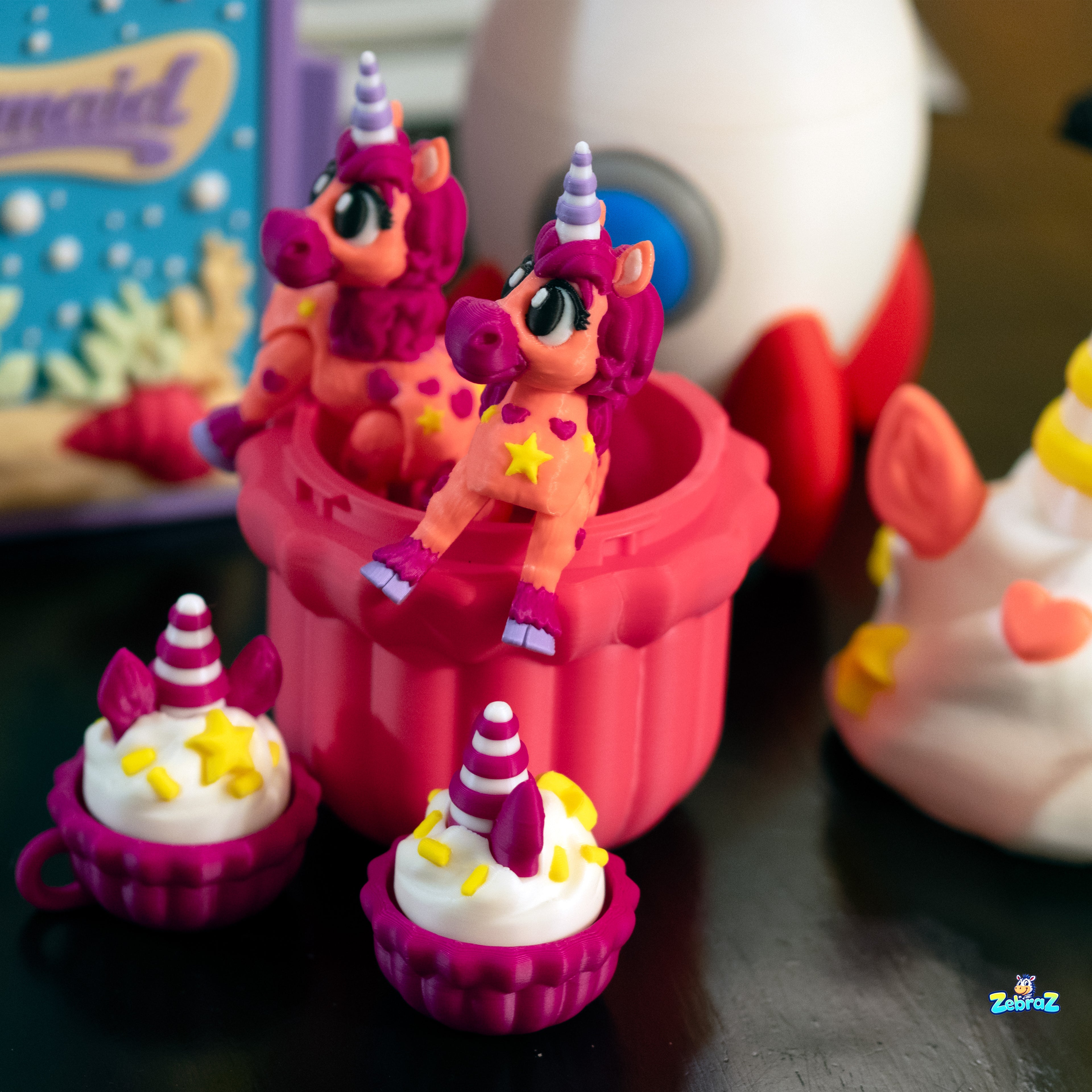 Unicorn Cupcake Surprise - 3D Printed Playset with Unicorns & Click-Click Toy