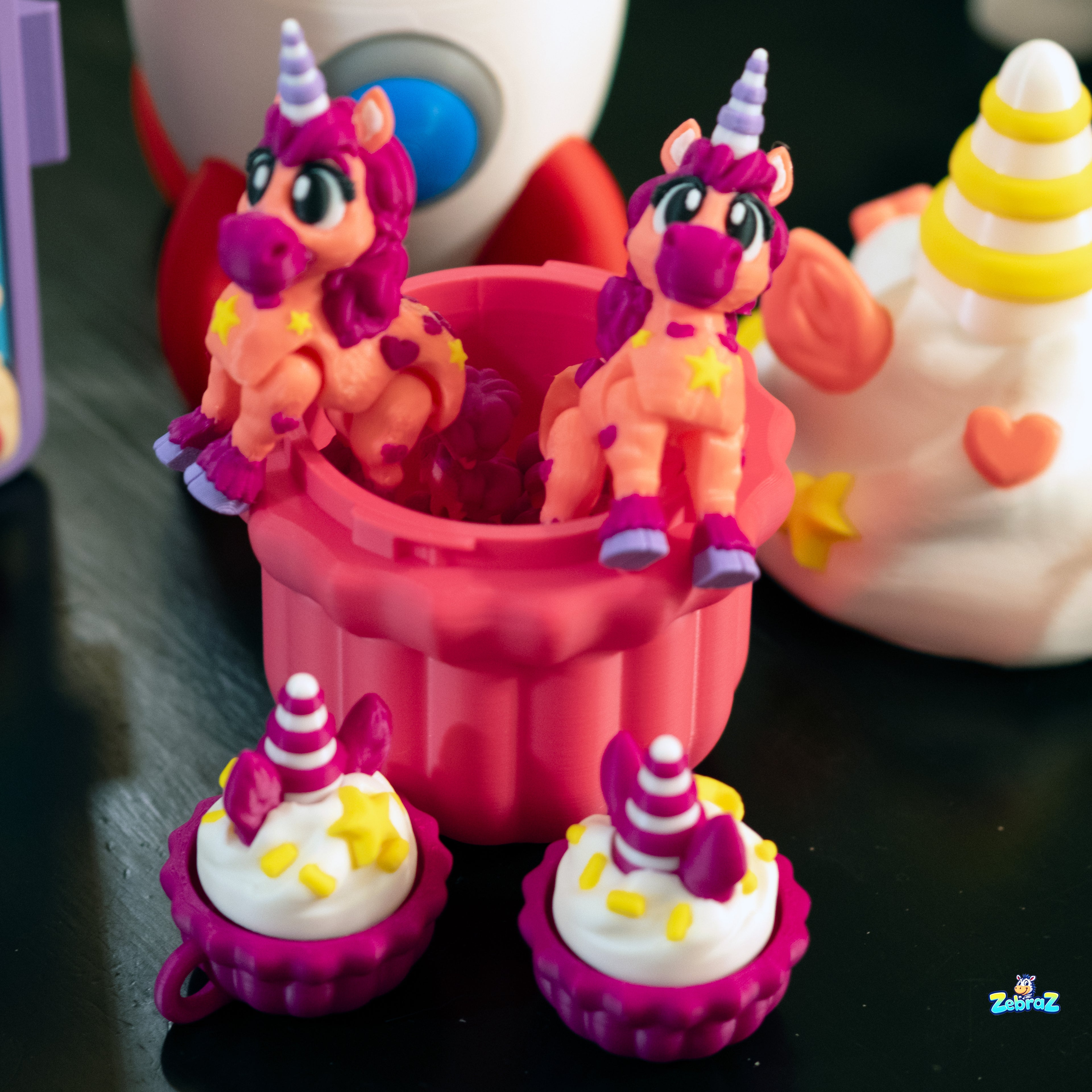 Unicorn Cupcake Surprise - 3D Printed Playset with Unicorns & Click-Click Toy