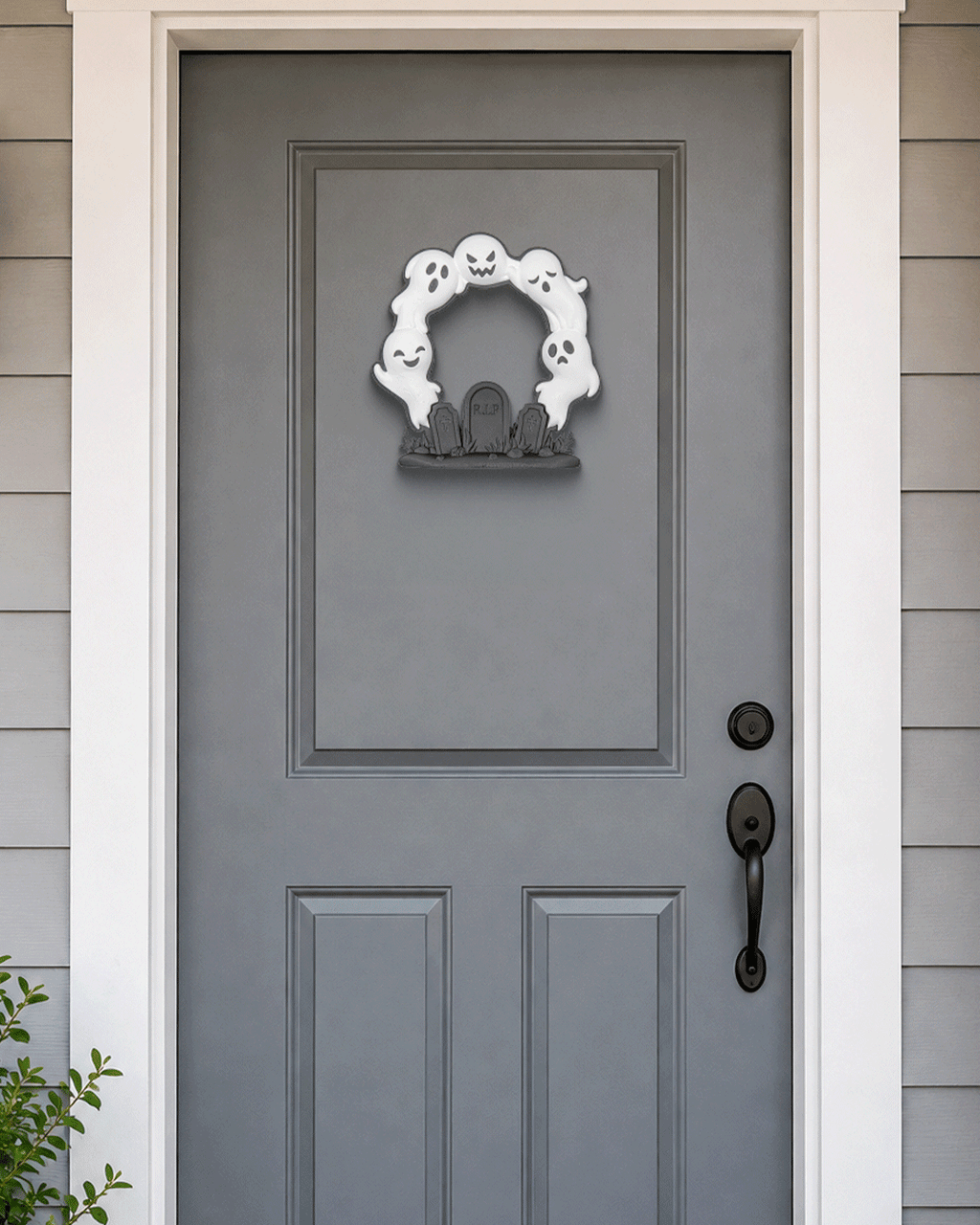 Cute Halloween Ghost Door Wreath – RIP Graveyard with 5 Ghosts