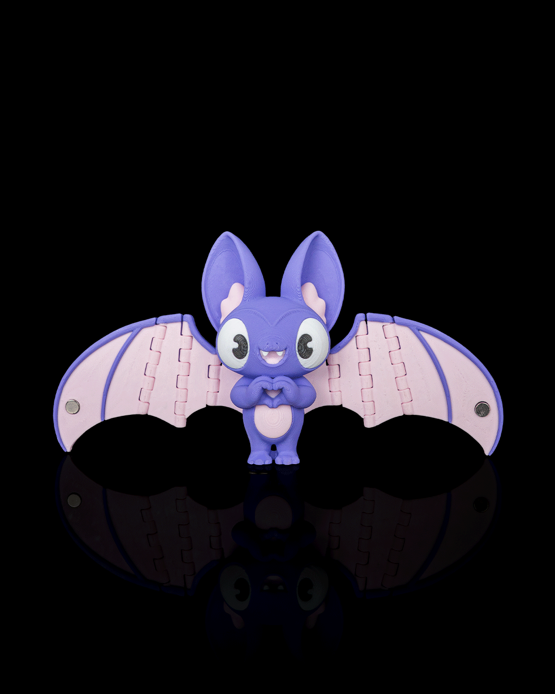 Cute Purple Bat Keychain 3D Printed – Kawaii Heart Hands Articulated Pink Wings – Halloween Bag Charm Desk Decor Collectible Gift PLA
