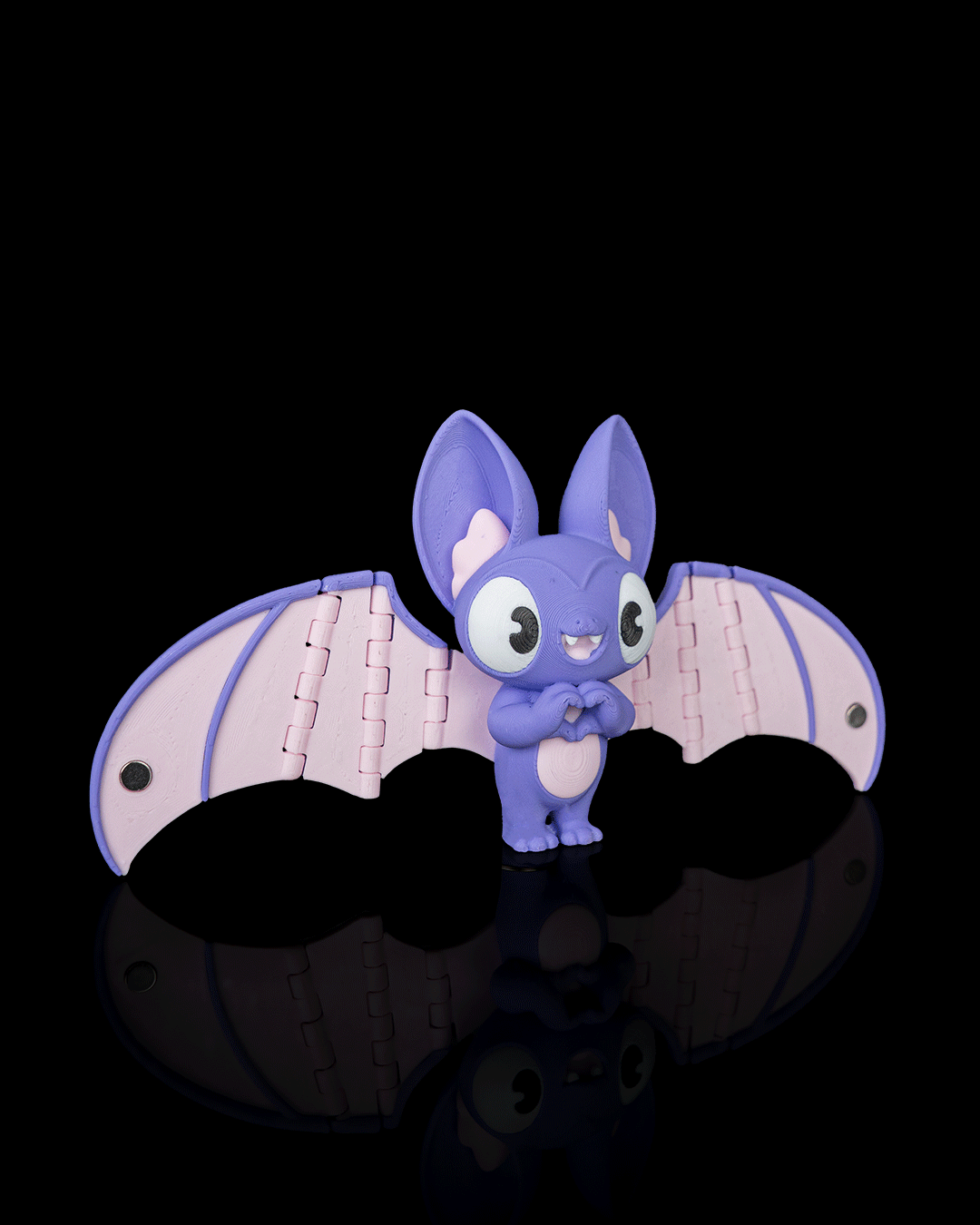 Cute Purple Bat Keychain 3D Printed – Kawaii Heart Hands Articulated Pink Wings – Halloween Bag Charm Desk Decor Collectible Gift PLA